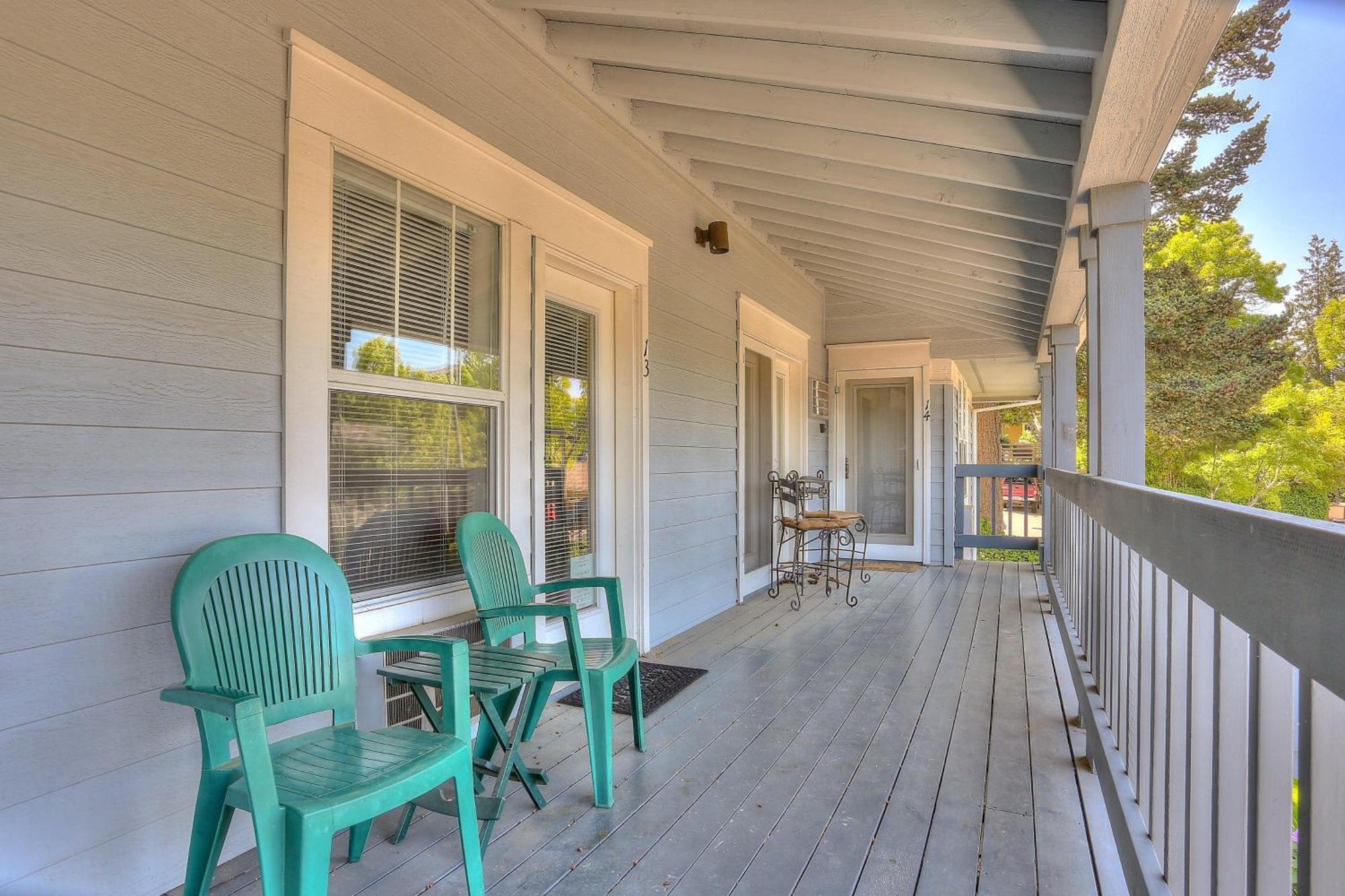 13 Lodge Hood River Εξωτερικό φωτογραφία